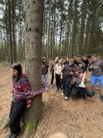 Oddil T jak nas svazuji socialni site.jpg